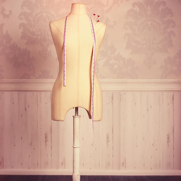 About This Closet - Picture 3 of 8